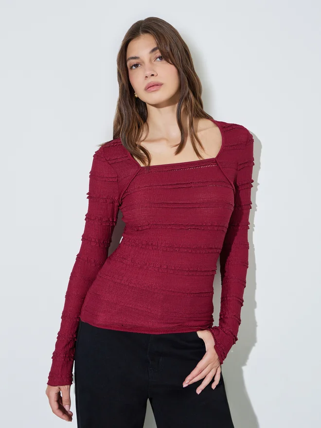 Styli Styli Burgundy Textured Squared Neck Knit Top