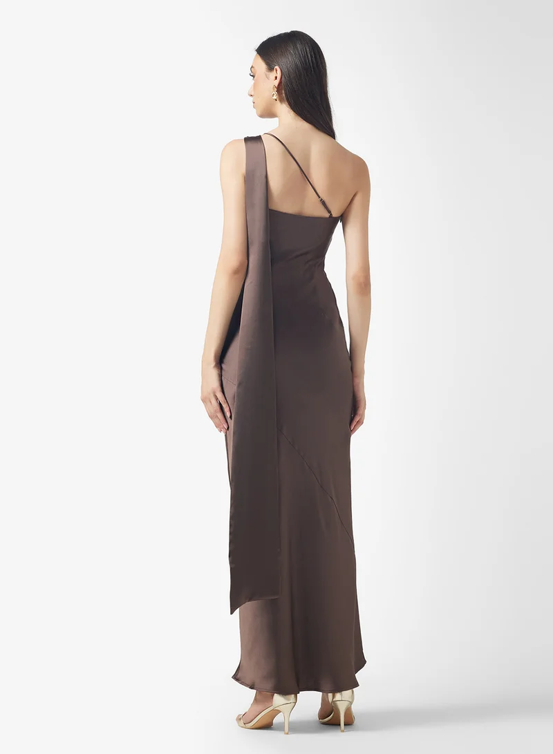 PRETTY LAVISH Sheree One Shoulder Sash Maxi Dress