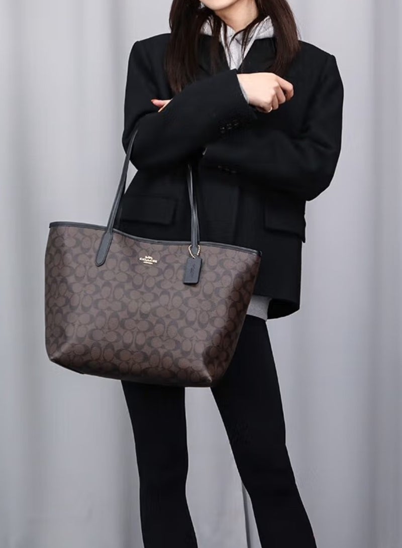 كوتش اوت ليت كوتش سيتي حقيبة حمل مبدع طباعة نسائية أزياء متعددة الوظائف سعة كبيرة الحجم بني غامق حقيبة حمل - Image 4