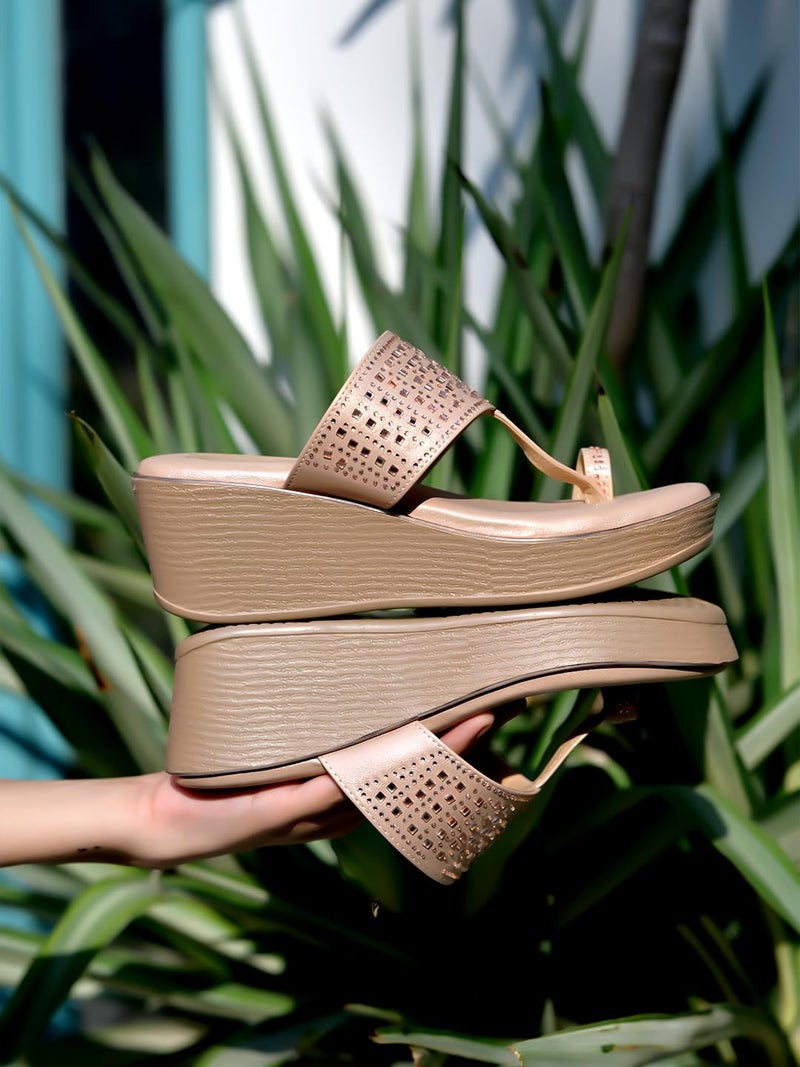 Shoetopia حذاء شوetopيا الكلاسيكي ذو الكعب للنساء والفتيات - Image 4