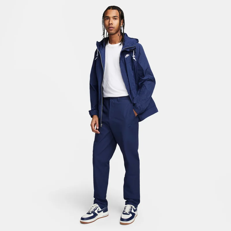 Nike Men's Club Chino Trousers