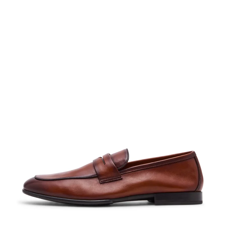 STEVE MADDEN  Swanson Tan Men's Casual Shoes for Men | Best Price UAE