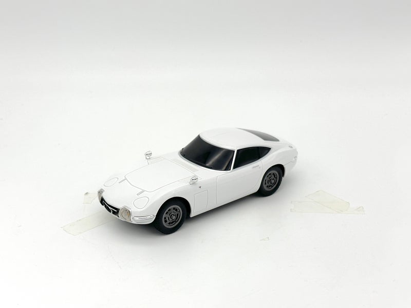 D-power - 1:24 Scale Vintage Toyota 2000GT Remote Control Car – 2.4GHz Classic RC Sports Car with Batteries Included | For Kids Ages 8+ - Image 2