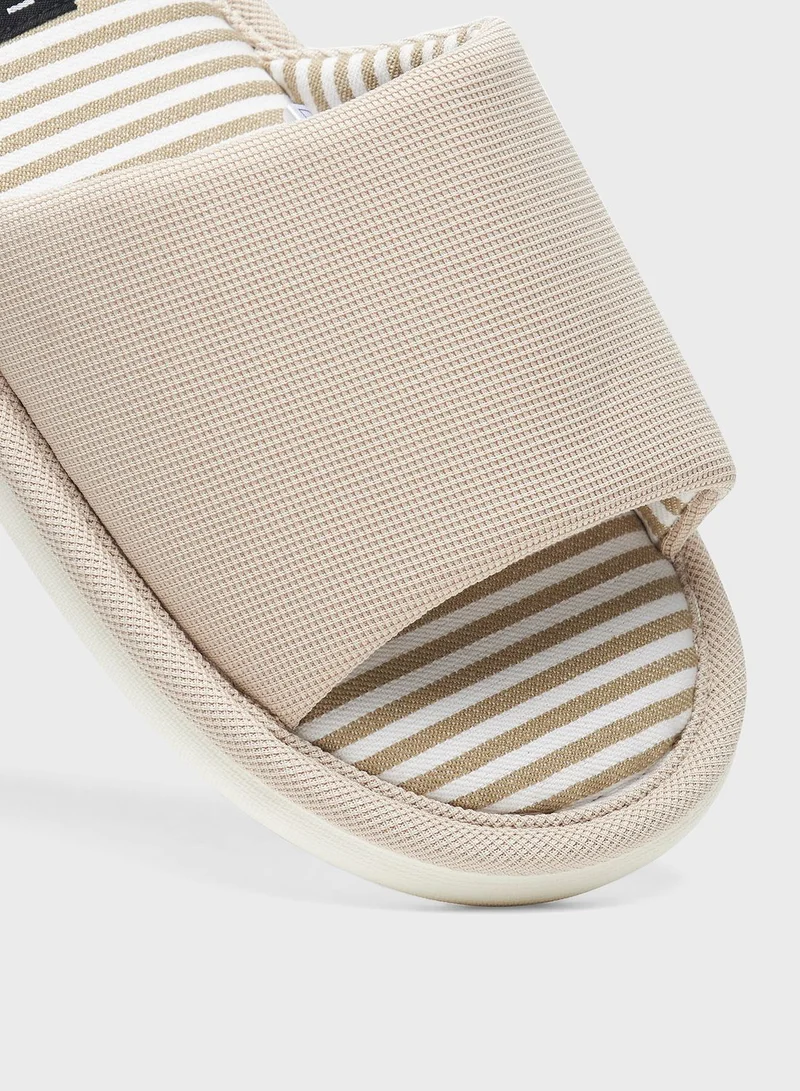 دوتشيني Bedroom Slippers