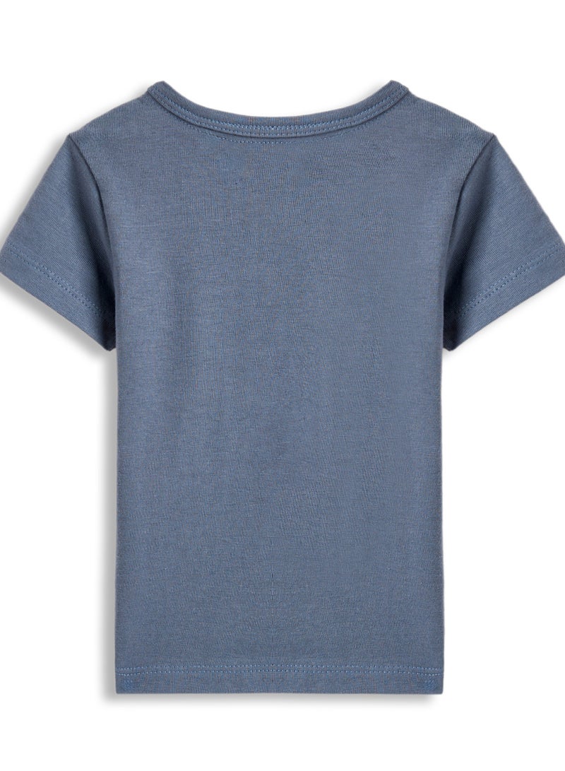 ديركجي طقم أولاد ديركي - تي شيرت تفاعلي بأكمام قصيرة وشورت كارغو أبيض بنسيج محكم - Image 3