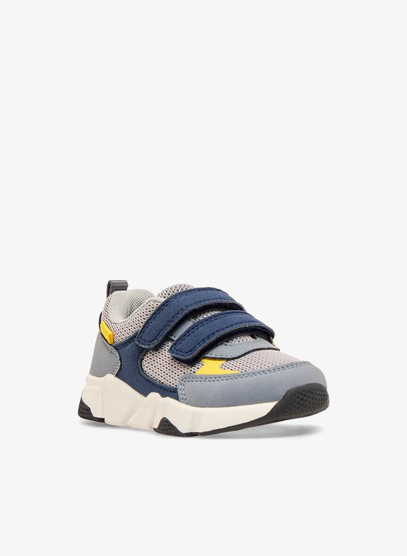 بيرفيت Boys Colourblock Hook & Loop Sneakers