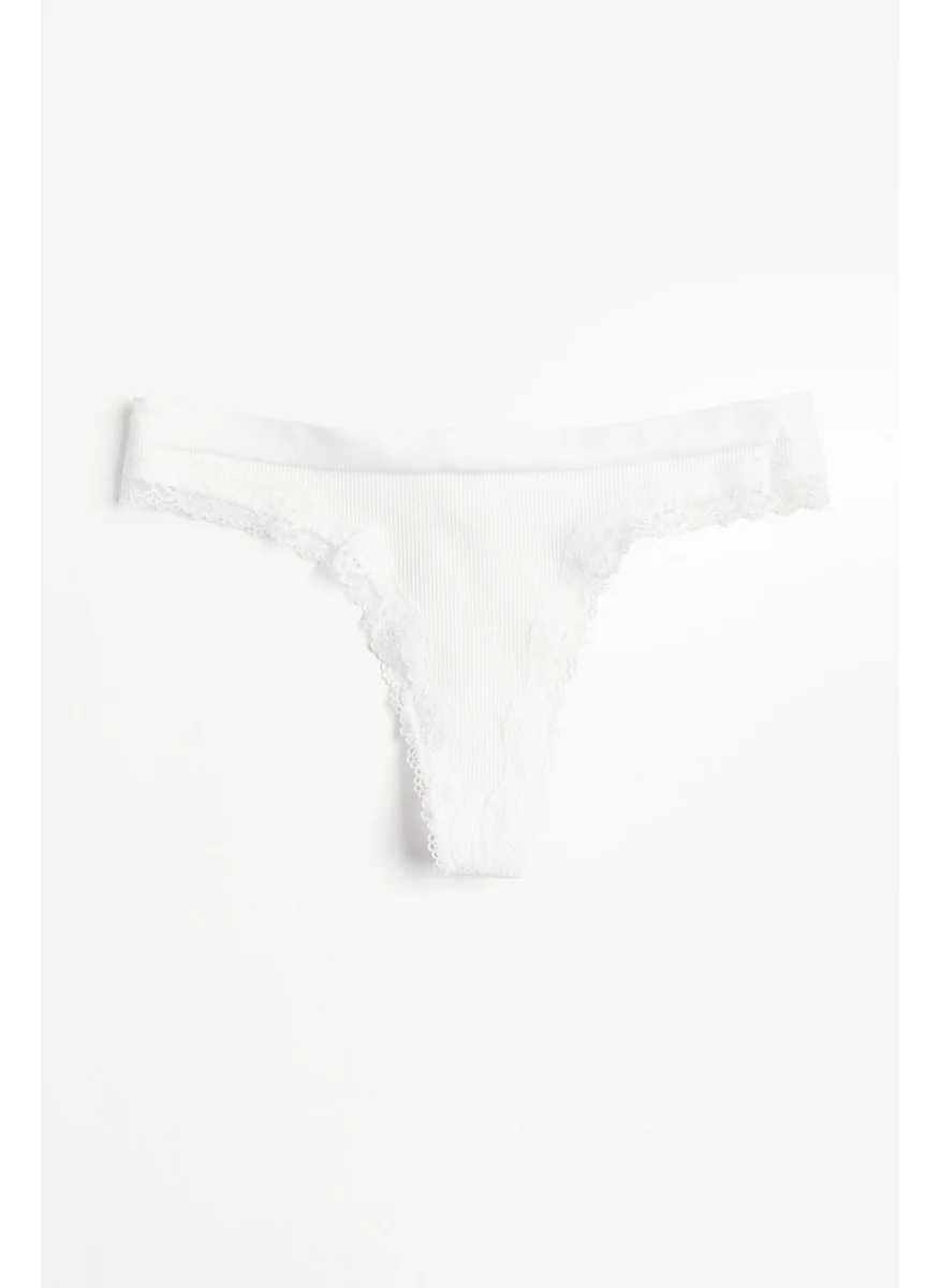 H&M 2-Pack Seamless Lace-Trimmed Thong Briefs
