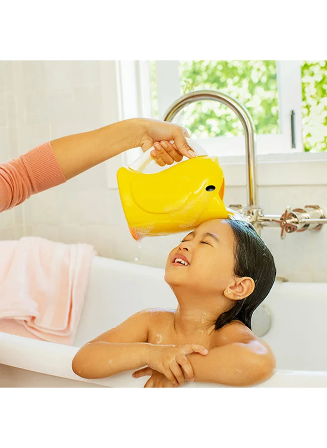Munchkin Duckling Soft Rim Bath Rinser with Easy-Grip Handle, Yellow
