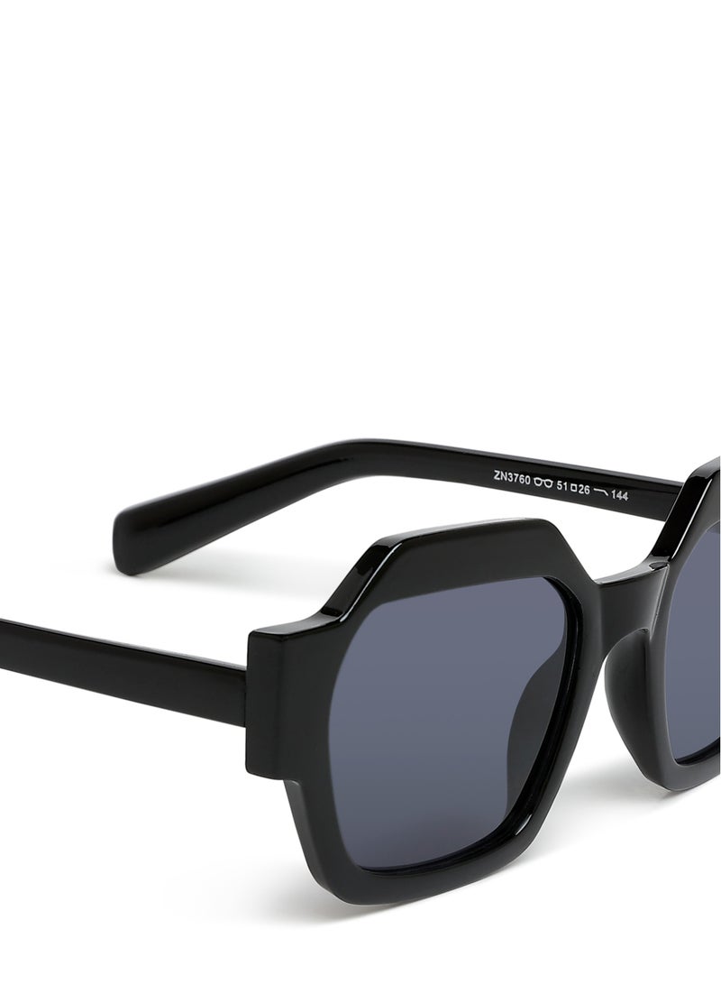 London Rag Bold Bevel Square Sunglasses in Black - Image 4