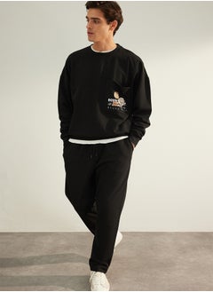 trendyol Limited Edition Black Regular Cut Thick Sweatpants TMNAW24EA00023  - Image 1