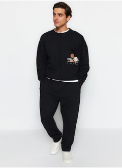 trendyol Limited Edition Black Regular Cut Thick Sweatpants TMNAW24EA00023  - Image 3