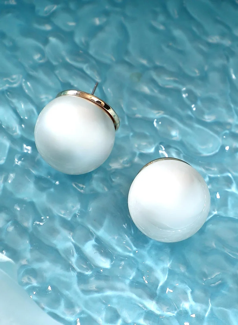 سوهي أقراط جاكلين النسائية المرصعة بلؤلؤ أبيض وذهب كاليفورنيا