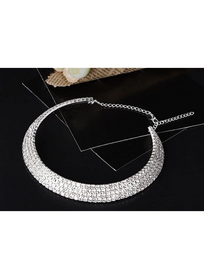 YouBella مجموعة مجوهرات يوبيلا للنساء قلادة تشوكر فضية مع كريستال وزينتين للنساء. (أربعة خطوط) - Image 2