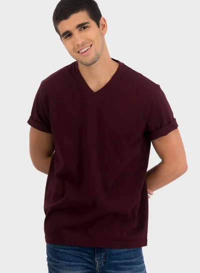 امريكان ايجل Essential V-Neck T-Shirt