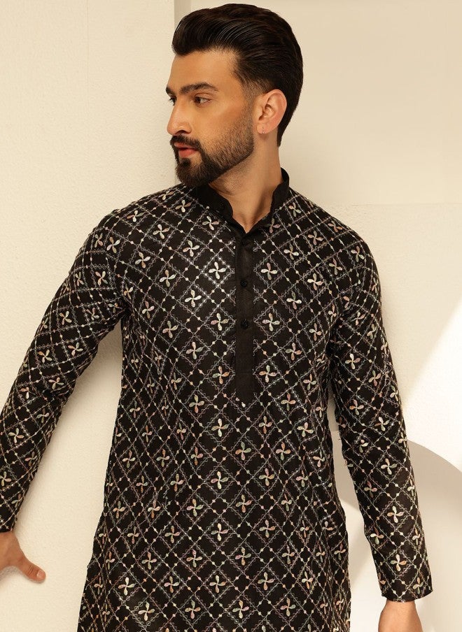 Sojanya Floral Embroidered Black Kurta for Men - Image 2