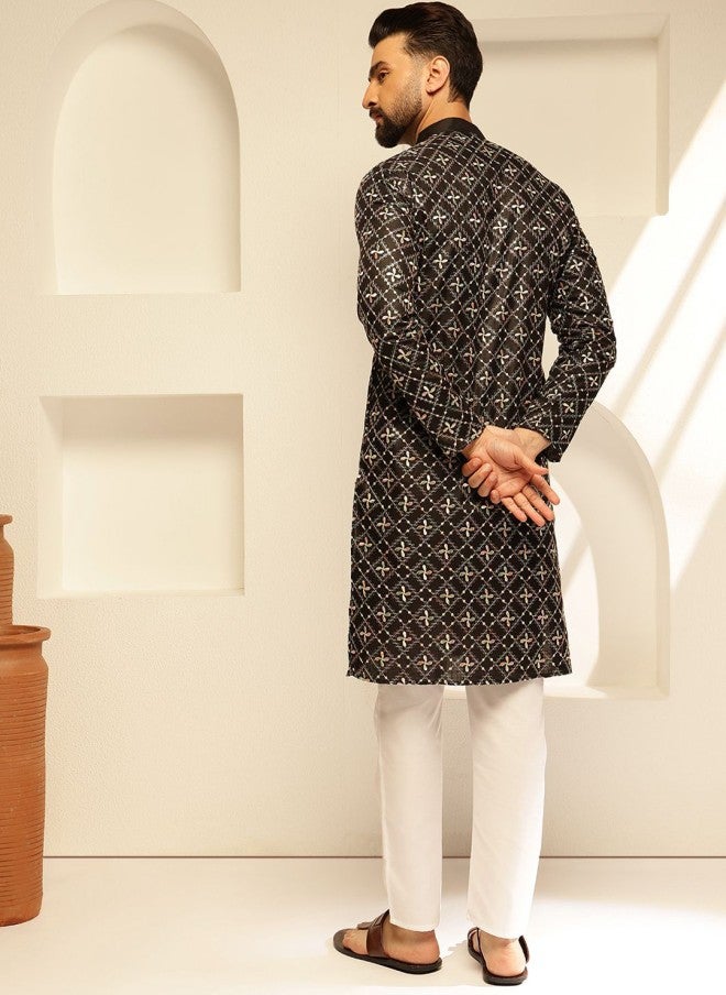Sojanya Floral Embroidered Black Kurta for Men - Image 4