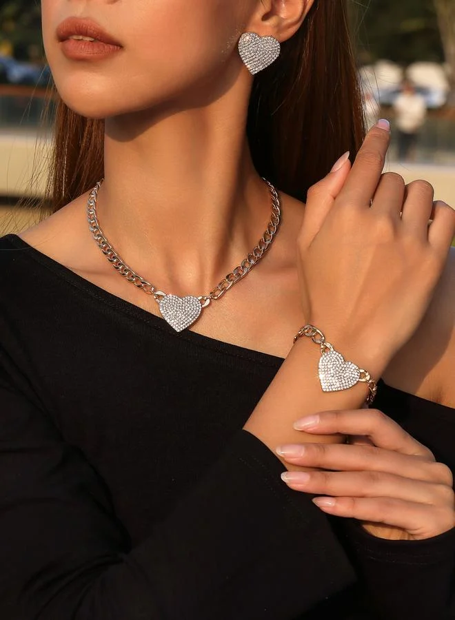 تايك تو مجموعة من 3 - عقد بتعليقة قلب وسوار وأقراط ذهبية