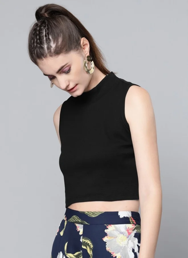 SASSAFRAS Black Solid Crop Top for Women