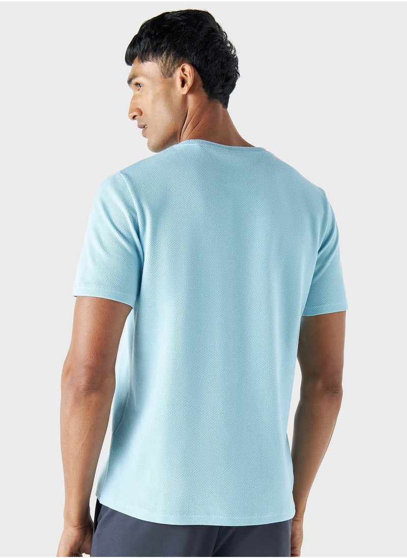 Iconic - Essential  Crew Neck T-Shirt - Image 1
