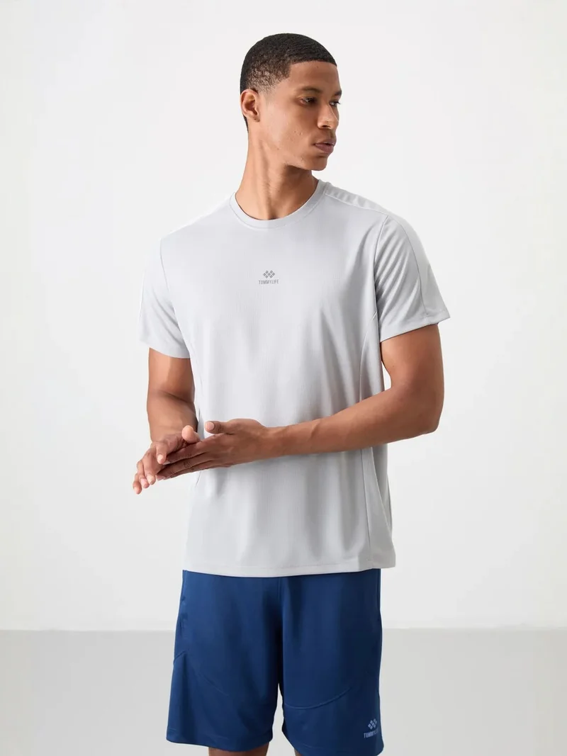 تومي لايف TOMMY Men's Solid Crew Neck Short Sleeve T-Shirt