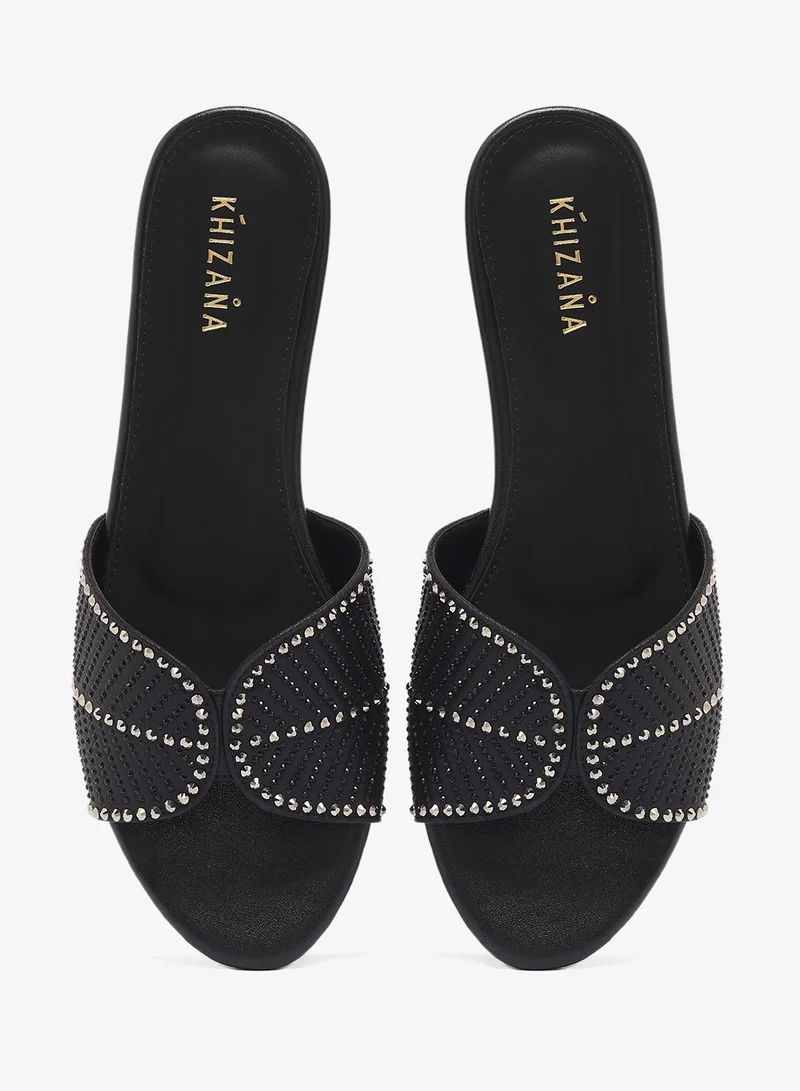 Khizana Flat Sandals