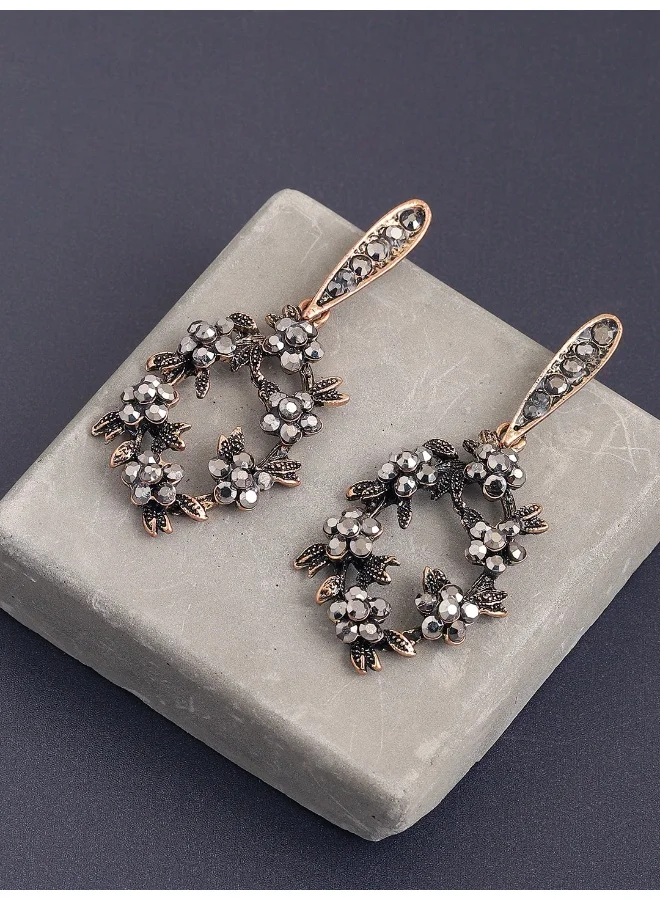 سوهي قرط متدلي من الحجر مصمم للحفلات مطلي بالذهب