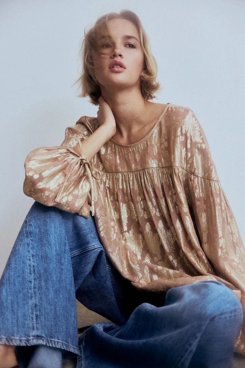 H&M Oversized jacquard-weave blouse