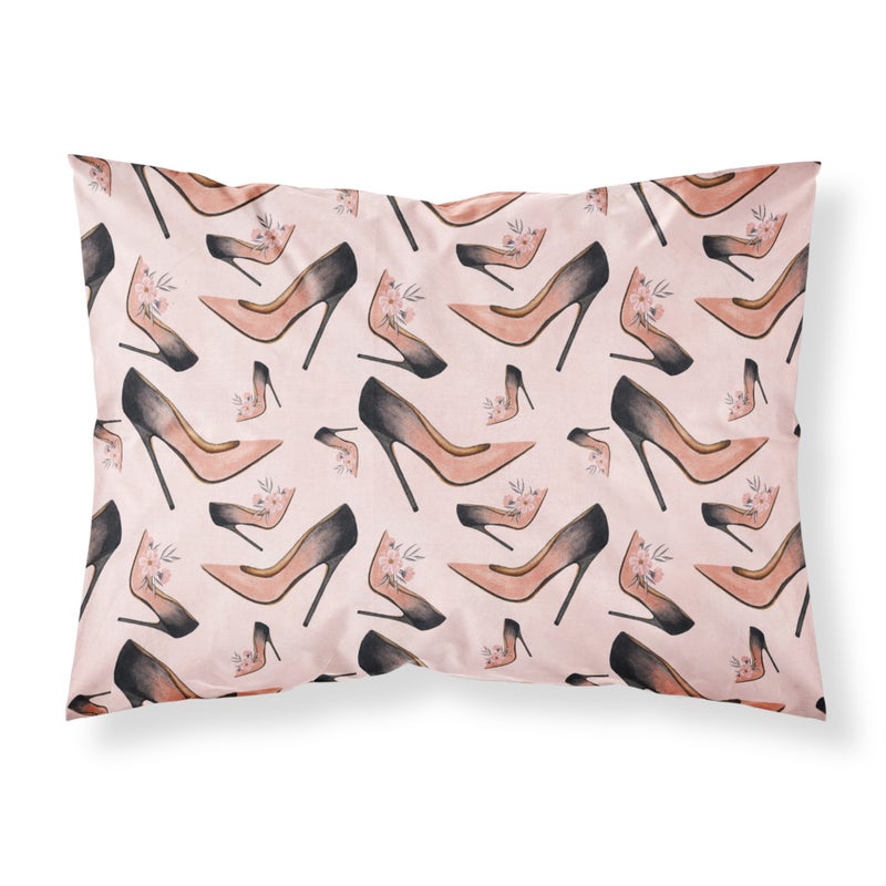 Caroline's Treasures ""Caroline's Treasures Watercolor Fashion Diva Shoes Pillowcase  Standard  Multicolor"" 