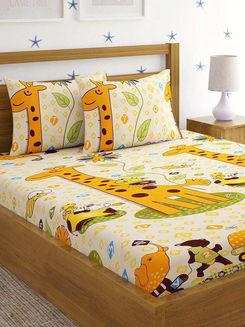 Home Sizzler ملاءة سرير مزدوجة للأطفال بتصميم زرافة من ميكروفايبر 144 TC مع 2 غطاء وسادة بحجم كينغ (أصفر) - Image 1