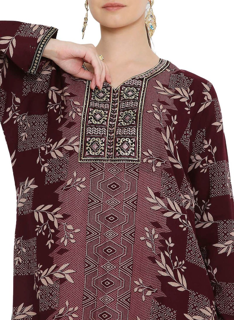 هانا آند سارا جلابية نسائية مطبوعة بياقة على شكل حرف  بأسلوب القفطان العربي التقليدي - Image 3