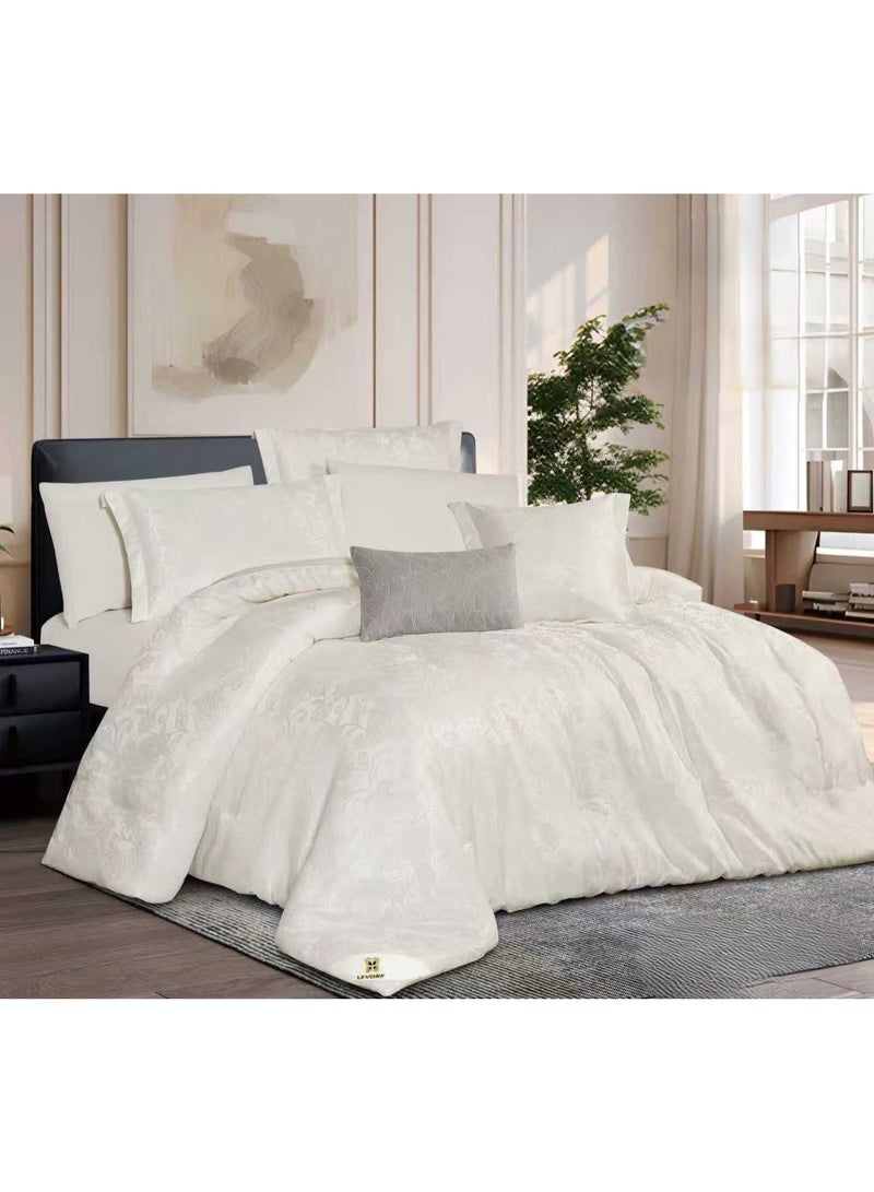 Horse Luxury Jacquard Double Bed Duvet Set - Image 1