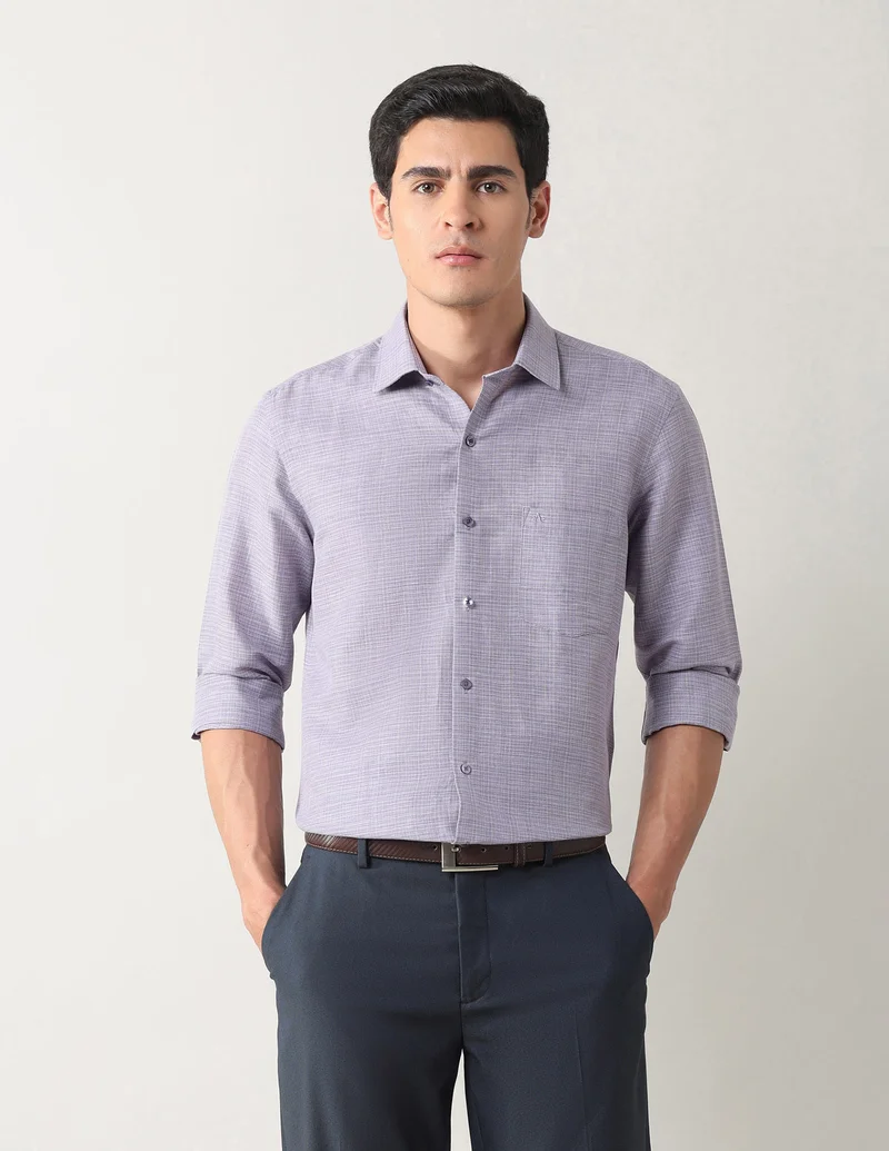 Arrow Textured Manhattan Slim Fit Shirt