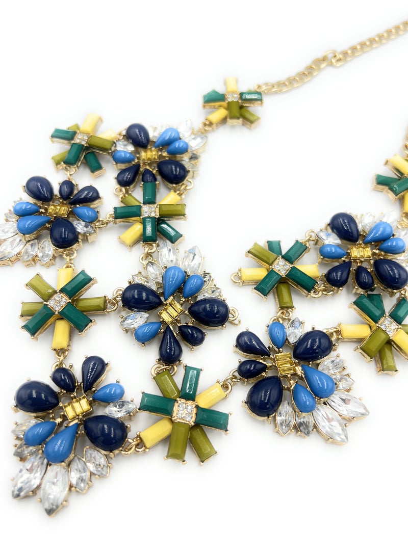 Colorful Floral Stones Chunky Statement Necklace for Women, Golden Color Chain, Summer Accessories Fashion Jewellery, Blue Yellow Green Colors for Girls Mother's Day Birthday Present Gift Idea Valentine's Day Eid Ramadan Kareem Special Occasion - Image 5