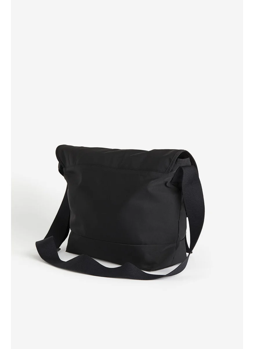 اتش اند ام Messenger Bag