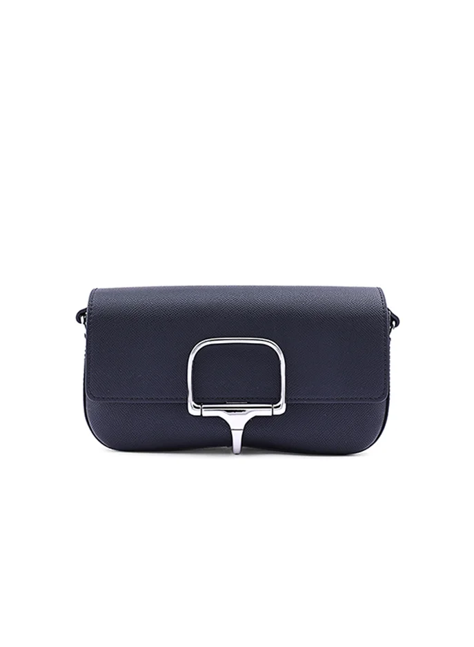 Cuple Fashionable bags designed to match every outfit.