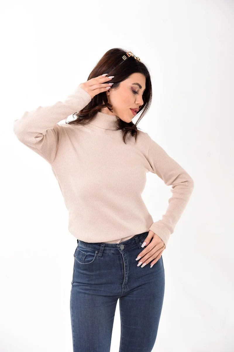 بيليفانتي كولكشن Women's Turtleneck Turtleneck Slim Fit Sweater Beige