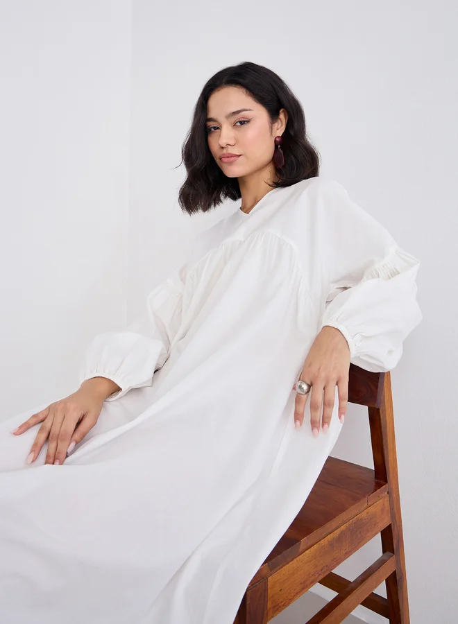 Styli Styli White Cotton Poplin Midi Dress with Volume Sleeves