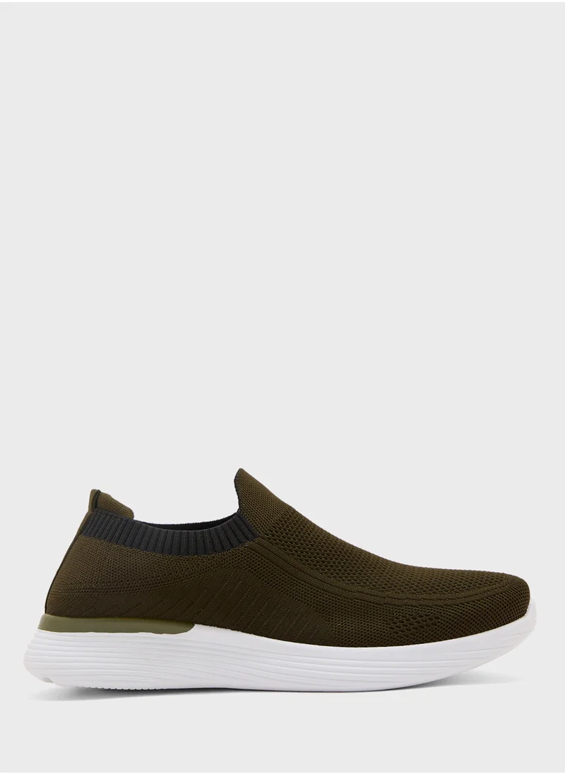 سفنتي فايف Knitted Casual Slip Ons