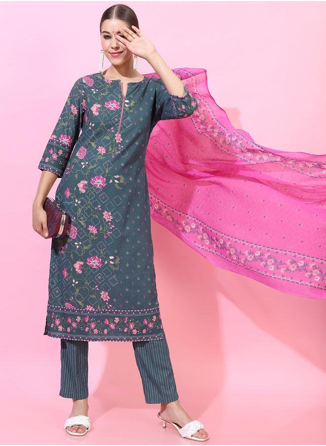 Vishudh - Women Green Floral Printed Cotton Kurta Set with Dupatta by Styli - Image 1