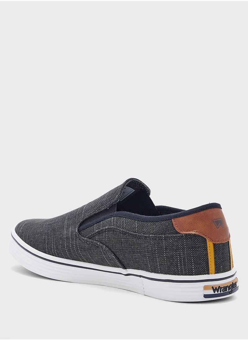 رانجلر Calypso Slip Ons Shoes