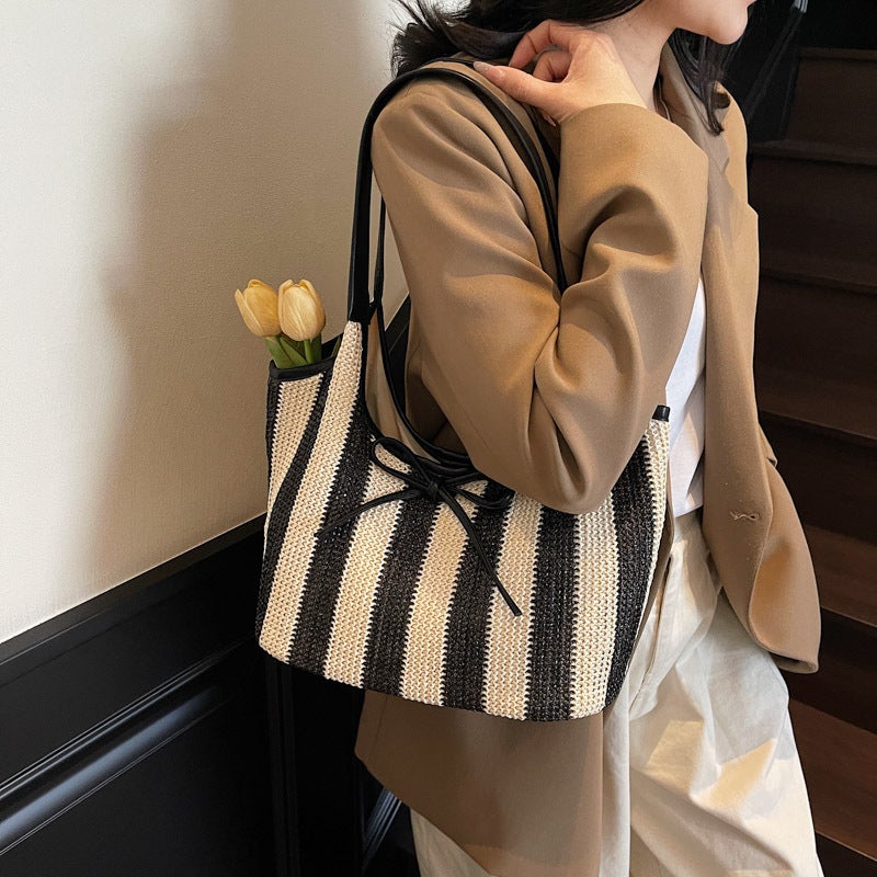 Fashion Straw Woven Vertical Stripe Tote Bag For Women 2025 Spring Korean Version Casual Large Capacity Versatile Shoulder Underarm Bag - Image 4