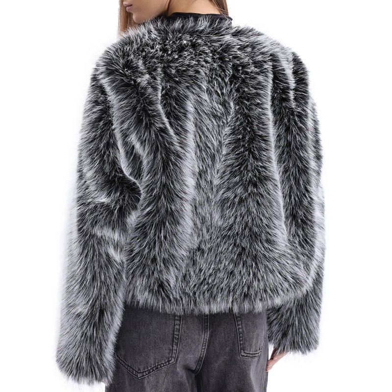 Amazhiyu Women's Faux Fur Long Sleeve Open-front Winter Cropped Coat with Pockets Black, Medium - Image 3