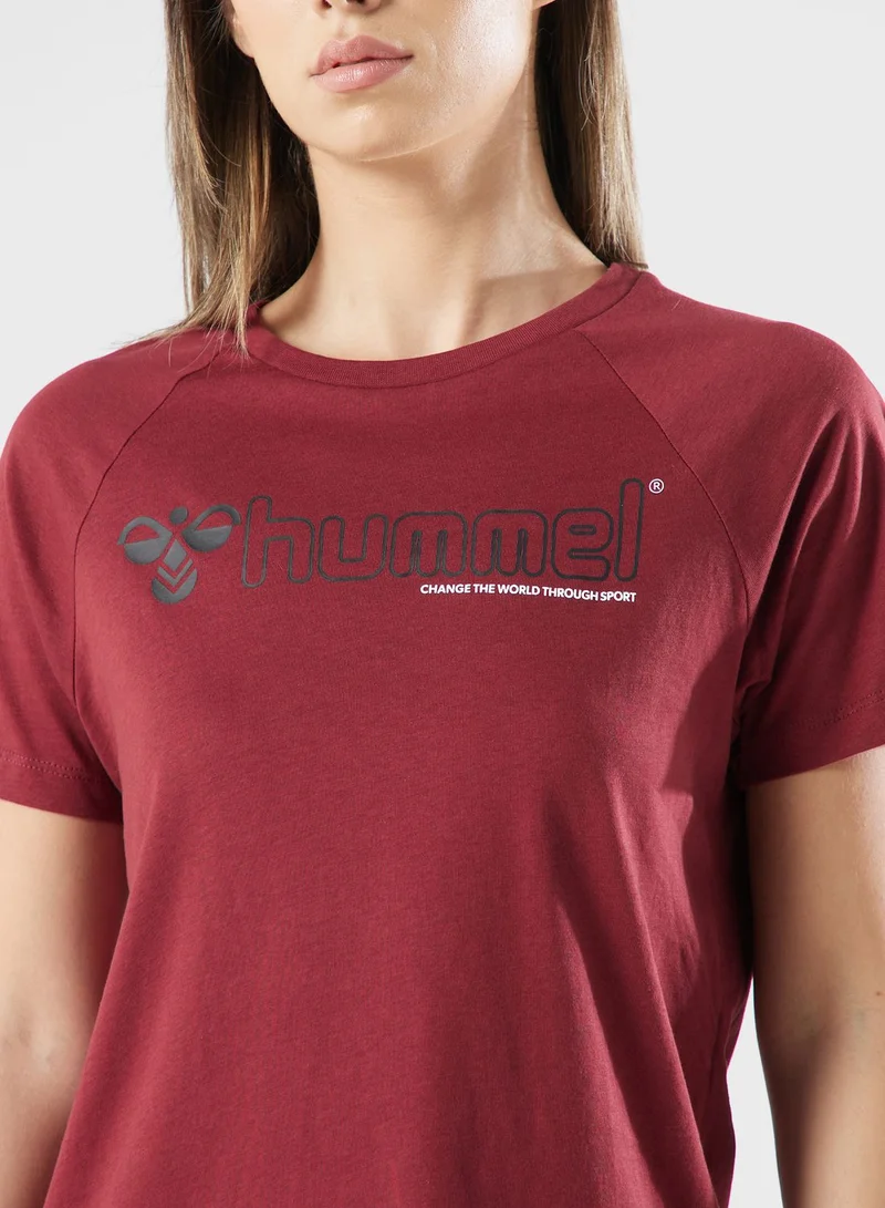 Hummel Noni 2.0 Logo T-Shirt