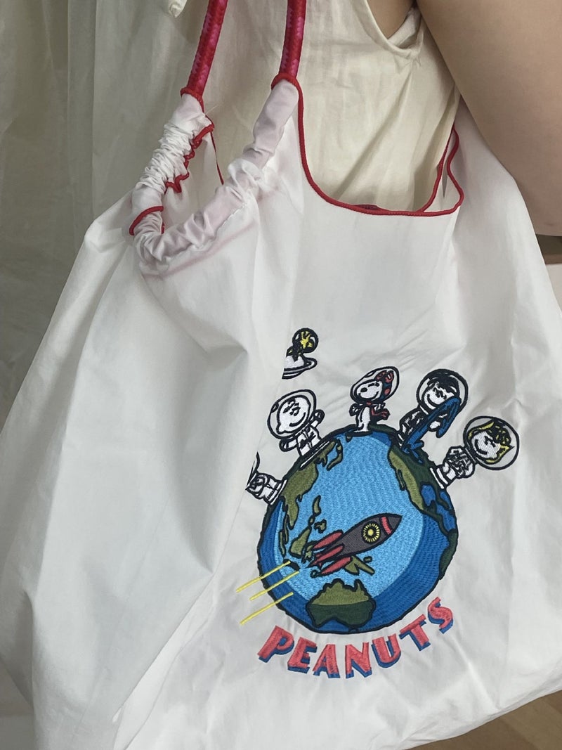 China Trendy Brand Embroidered All-Match White Large Capacity Shopping Bag Oxford Bag Embroidered Nylon Shopping Bag Portable - Image 5
