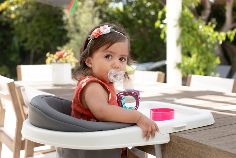 Chicco سكاتة شيكو فيزيوفورما كريستال سيليكون ناعم 6-16 شهر (2 قطعة)، شفاف - Image 3