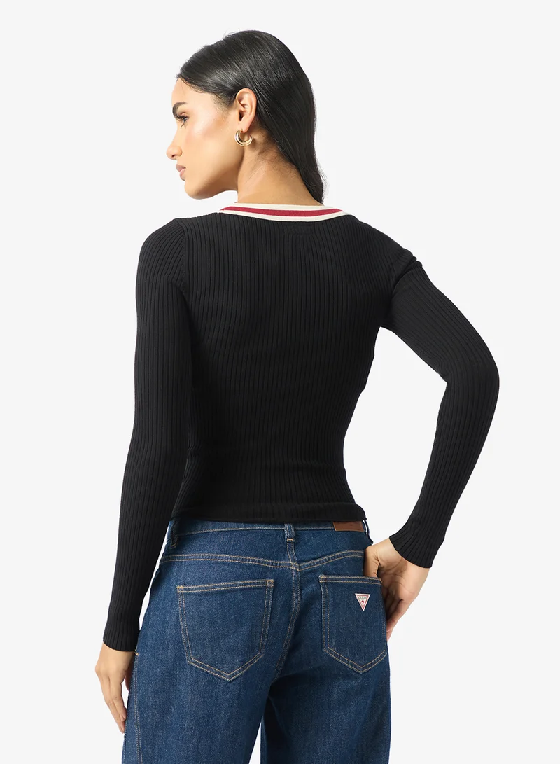 جيس جينز كنزة بياقة على شكل حرف  وأكمام طويلة مضلعة