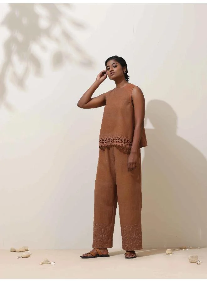 ترو برونز trueBrowns Oudh Brown Embroidered Natural Cotton Co-ord Set