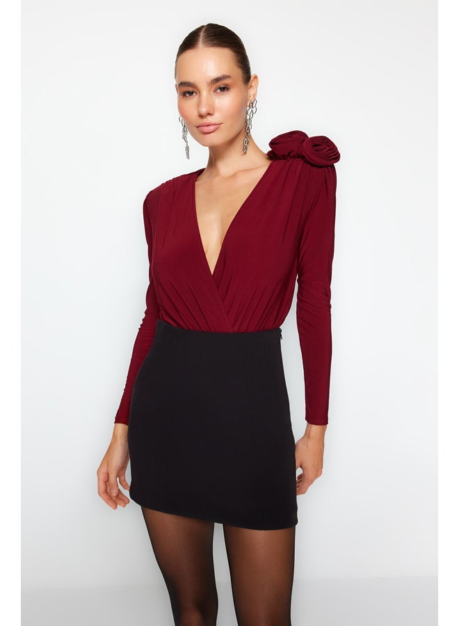 trendyol جسم مزود بإكسسوارات ذو ياقة مزدوجة الصدر باللون الأحمر الداكن TPRAW24BD00012 - Image 1