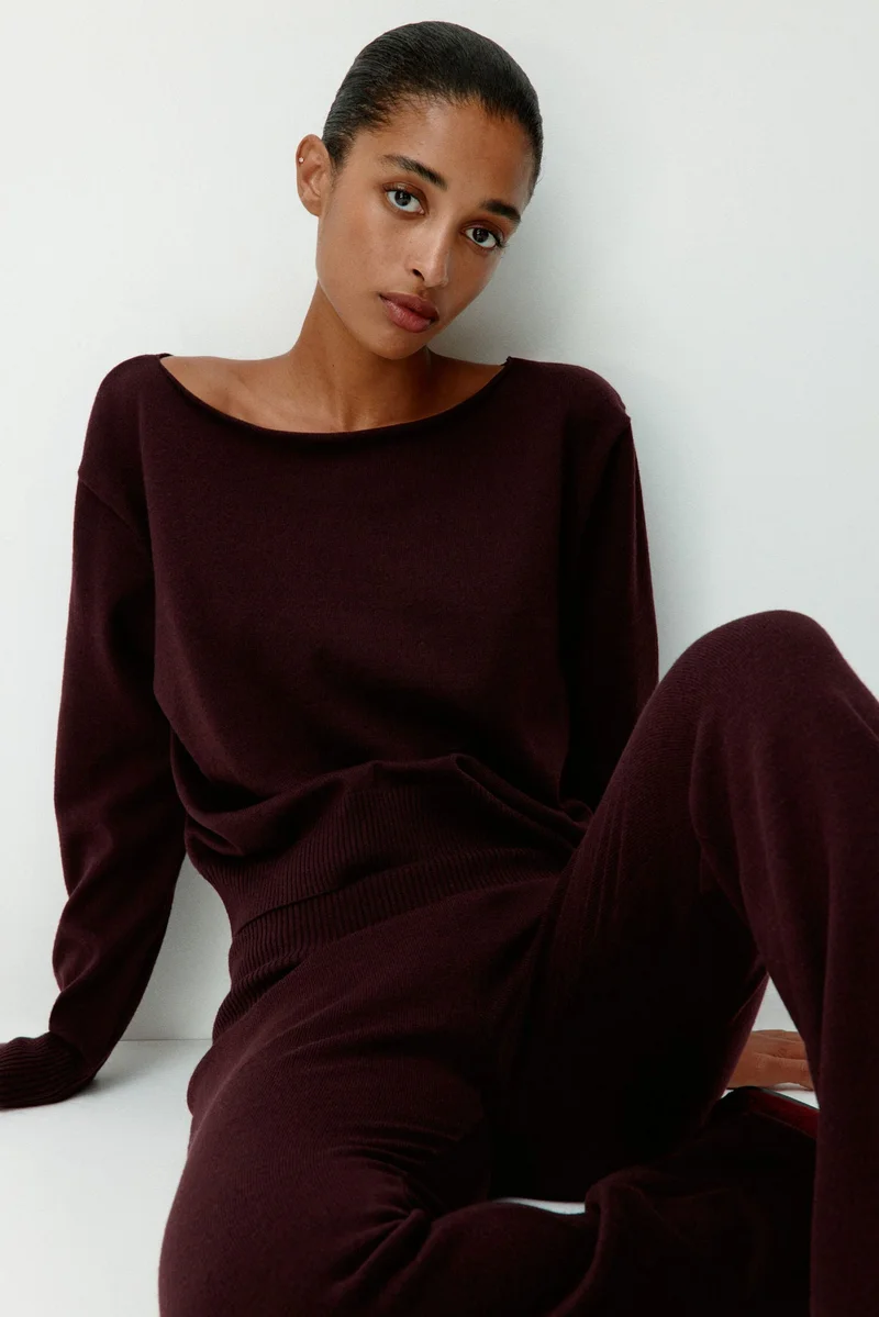 H&M Off-the-shoulder jumper