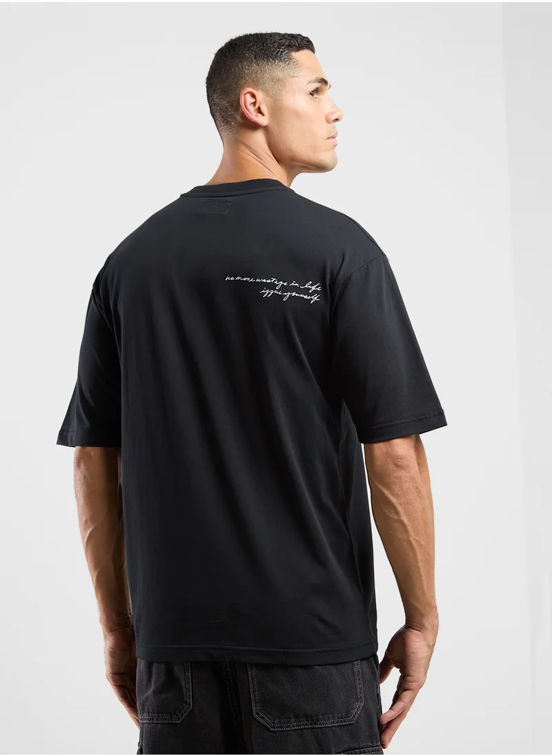 إيسو Embroidery T-Shirt